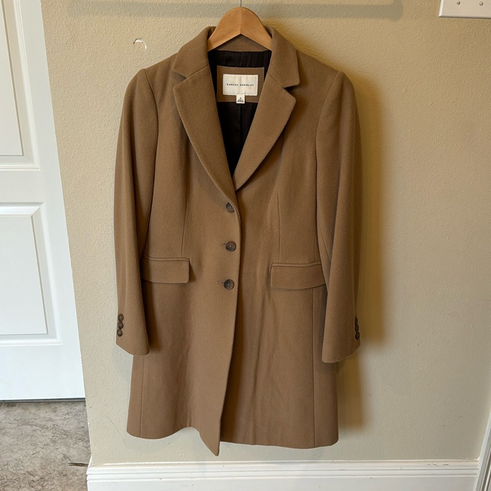 Banana Republic 100% wool Trench coat